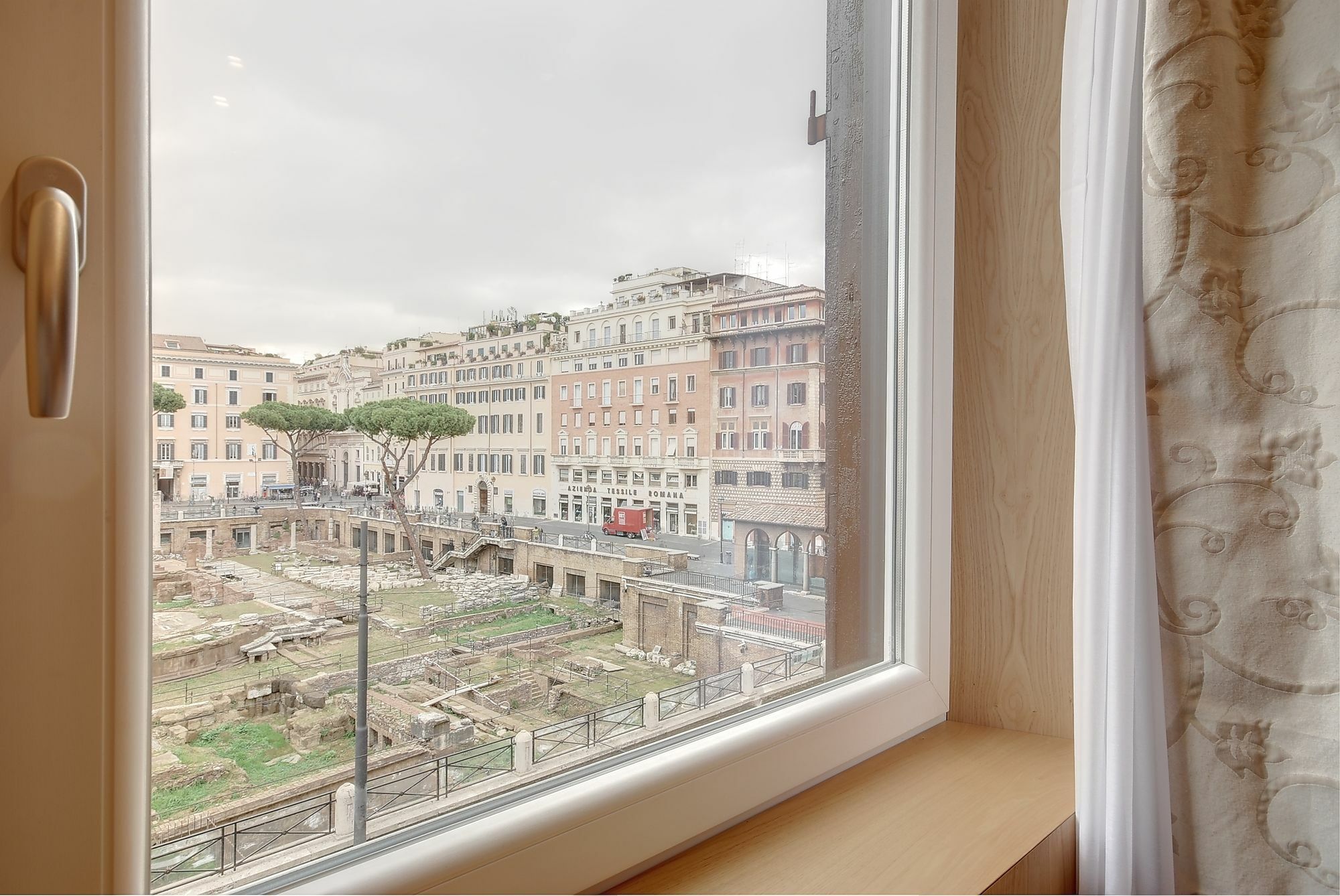 Pensionat Sun Luxury Pantheon 3*