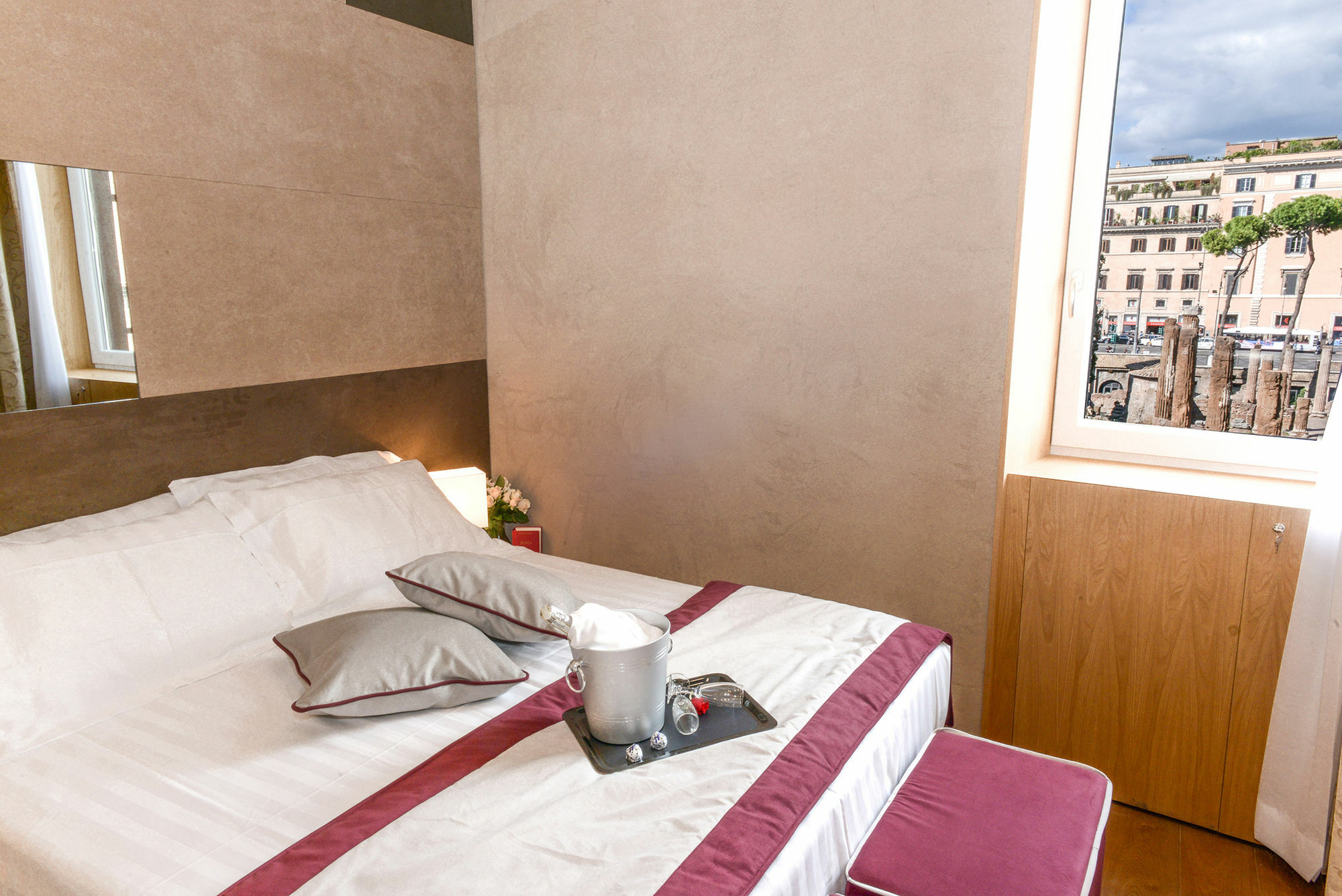 Sun Luxury Pantheon Pensionat 3*